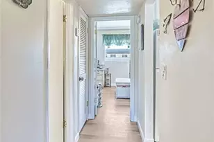 601 Periwinkle Way, Sanibel, FL 33957 - Photo 17