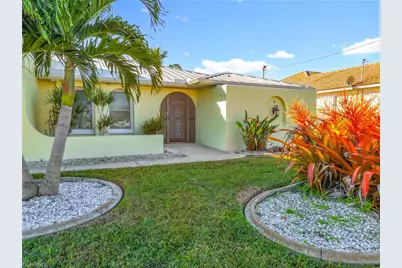 144 SW 38th Ter, Cape Coral, FL 33914 - Photo 3