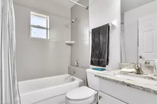 405/407 NE 24th Ave, Cape Coral, FL 33909 - Photo 15