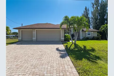 1633 NW 39th Ave, Cape Coral, FL 33993 - Photo 5