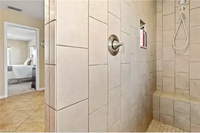 1633 NW 39th Ave, Cape Coral, FL 33993 - Photo 25