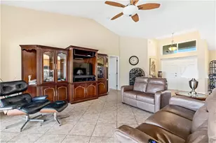 1633 NW 39th Ave, Cape Coral, FL 33993 - Photo 13