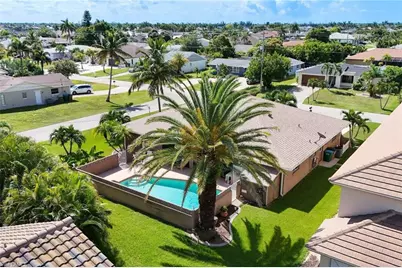 901 SW 51st Ter, Cape Coral, FL 33914 - Photo 31