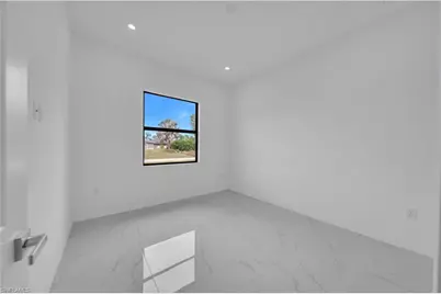 2318 NW 30th Ter, Cape Coral, FL 33993 - Photo 37