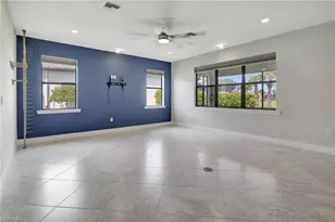 11752 Bowes Cir, Fort Myers, FL 33913 - Photo 3