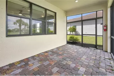 11752 Bowes Cir, Fort Myers, FL 33913 - Photo 33