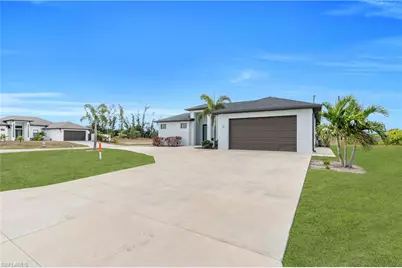 24 Chiquita Blvd S, Cape Coral, FL 33991 - Photo 29