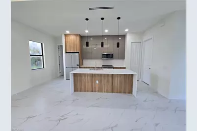 504 W 11th St, Lehigh Acres, FL 33972 - Photo 5