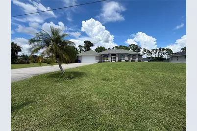 8199 Boonesboro Rd, North Fort Myers, FL 33917 - Photo 1
