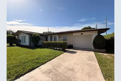 334 SE 47th Ter, Cape Coral, FL 33904 - Photo 3