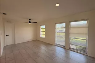 334 SE 47th Terrace, Cape Coral, FL 33904 - Photo 5