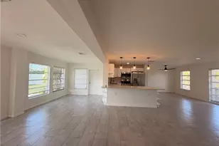 334 SE 47th Terrace, Cape Coral, FL 33904 - Photo 15