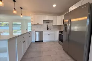334 SE 47th Terrace, Cape Coral, FL 33904 - Photo 11