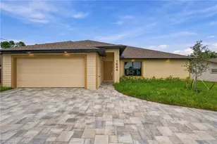 1644 Coral Point Dr, Cape Coral, FL 33990 - Photo 3