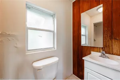122 Evergreen Rd, North Fort Myers, FL 33903 - Photo 21