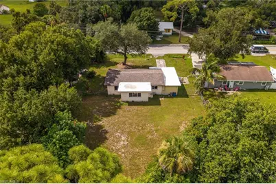 122 Evergreen Rd, North Fort Myers, FL 33903 - Photo 43