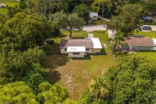 122 Evergreen Rd, North Fort Myers, FL 33903 - Photo 43