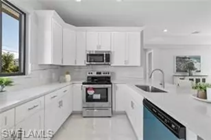 2716 Diplomat Pkwy W, Cape Coral, FL 33993 - Photo 7