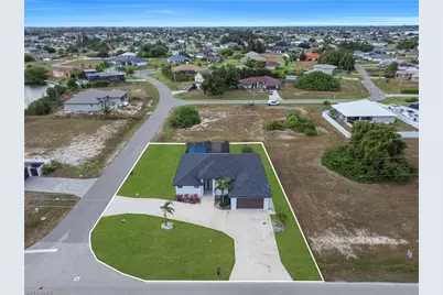 24 Chiquita Blvd S, Cape Coral, FL 33991 - Photo 7
