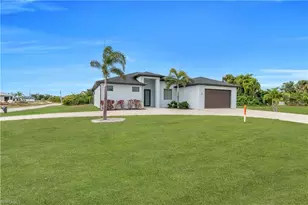 24 Chiquita Blvd S, Cape Coral, FL 33991 - Photo 21