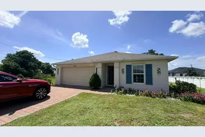 1004 NE 36th Ter, Cape Coral, FL 33909 - Photo 5