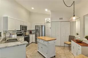 10134 Colonial Country Club Blvd, Fort Myers, FL 33913 - Photo 3