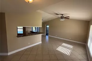 3216 SE 5th Ave, Cape Coral, FL 33904 - Photo 3