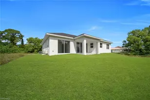 523 Harry Thayer Ave S, Lehigh Acres, FL 33974 - Photo 27