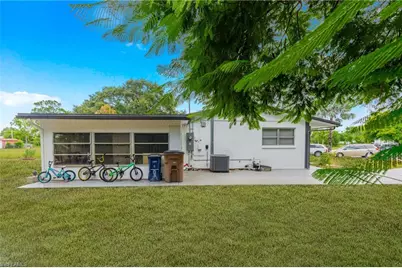 1099 Vineyard Pl, Lehigh Acres, FL 33936 - Photo 25