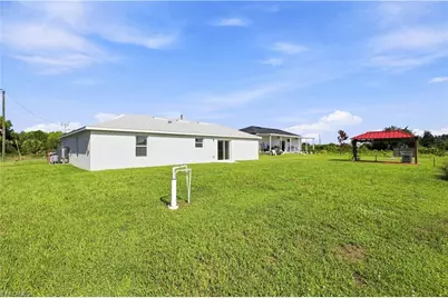 737 Ferguson Ave S, Lehigh Acres, FL 33974 - Photo 33
