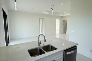 4213 Caloosa Pkwy N, Cape Coral, FL 33993 - Photo 11