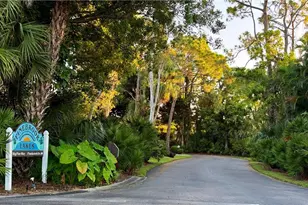 132 Pinebrook Dr, Fort Myers, FL 33907 - Photo 3