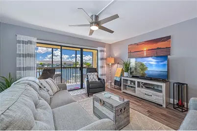 4647 SE 17th Pl #105, Cape Coral, FL 33904 - Photo 23