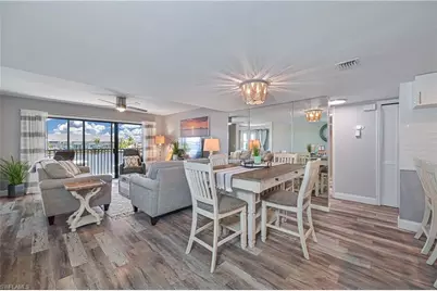 4647 SE 17th Pl #105, Cape Coral, FL 33904 - Photo 5