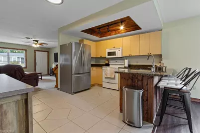 30097 Elm Rd, Punta Gorda, FL 33982 - Photo 9