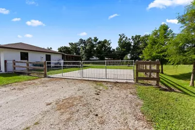 30097 Elm Rd, Punta Gorda, FL 33982 - Photo 37