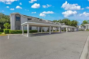 3770 Fieldstone Blvd, Naples, FL 34109 - Photo 3