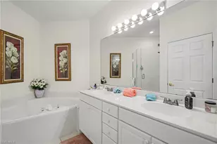 10011 Sky View Way, Fort Myers, FL 33913 - Photo 15