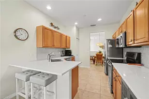 10012 Sky View Way, Fort Myers, FL 33913 - Photo 17