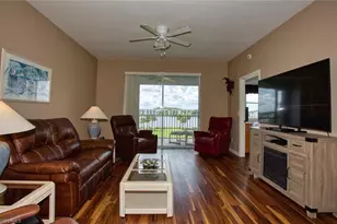 8066 Queen Palm Ln, Fort Myers, FL 33966 - Photo 11