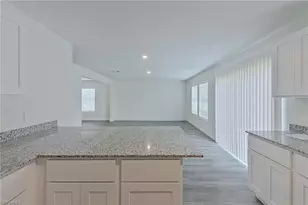 4020 Garden Blvd, Cape Coral, FL 33909 - Photo 7