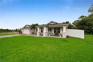 2812 Karen Ave N, Lehigh Acres, FL 33971 - Photo 3