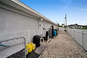2812 Karen Ave N, Lehigh Acres, FL 33971 - Photo 31