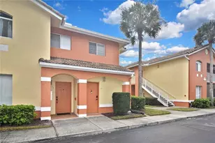 6400 Aragon Way, Fort Myers, FL 33966 - Photo 3