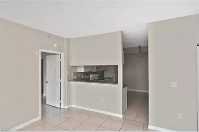 6400 Aragon Way #108, Fort Myers, FL 33966 - Photo 9