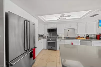 4013 SE 20th Pl #401, Cape Coral, FL 33904 - Photo 9