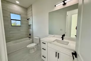 805 Lincoln Ave, Lehigh Acres, FL 33972 - Photo 35