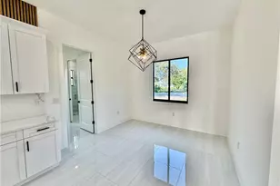 805 Lincoln Ave, Lehigh Acres, FL 33972 - Photo 19