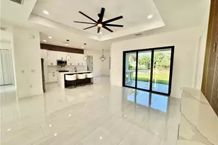 805 Lincoln Ave, Lehigh Acres, FL 33972 - Photo 9