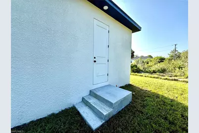 805 Lincoln Ave, Lehigh Acres, FL 33972 - Photo 31